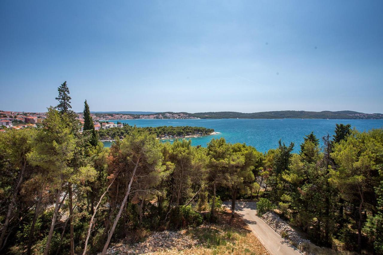 Villa Fani - Apartments In Trogir Exteriér fotografie