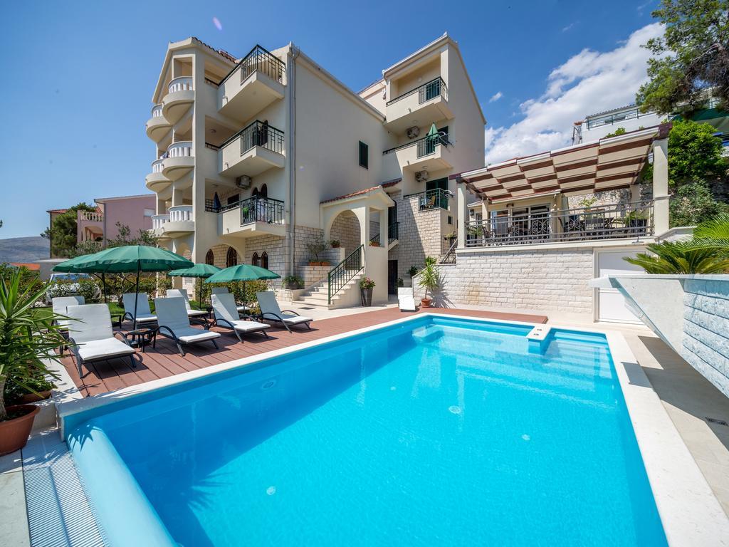 Villa Fani - Apartments In Trogir Exteriér fotografie