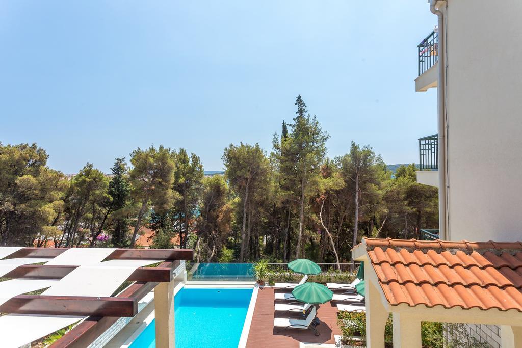 Villa Fani - Apartments In Trogir Exteriér fotografie