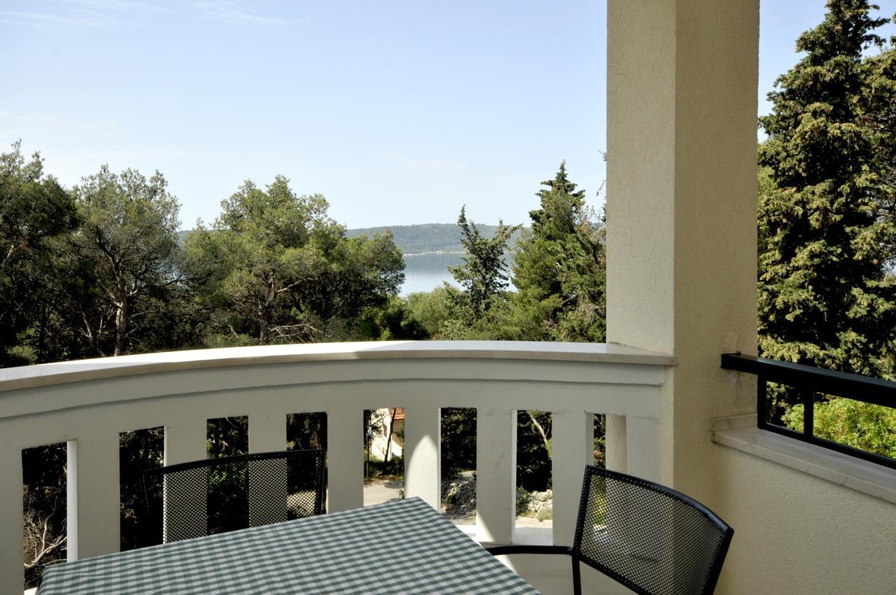 Villa Fani - Apartments In Trogir Exteriér fotografie