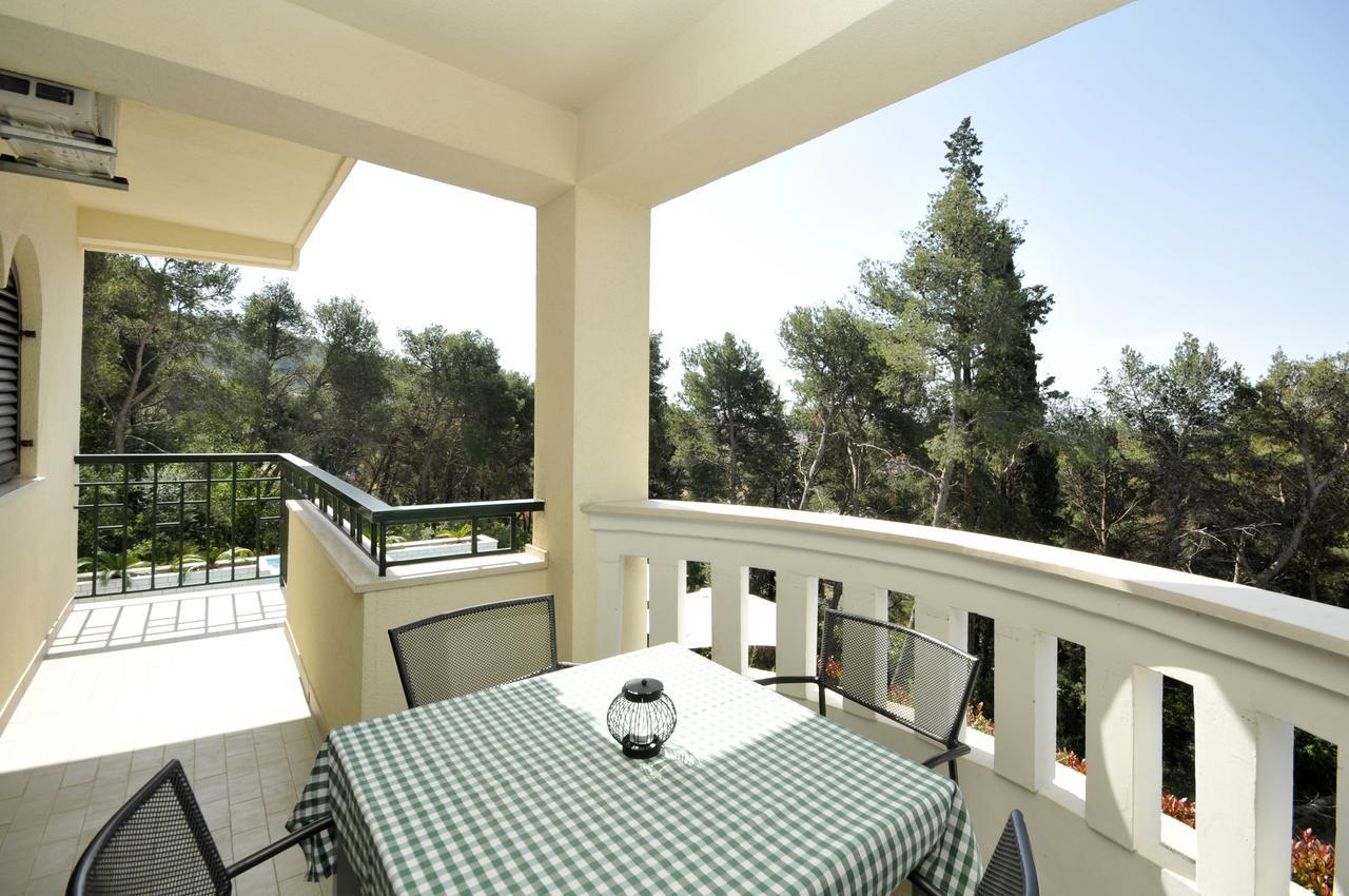 Villa Fani - Apartments In Trogir Exteriér fotografie