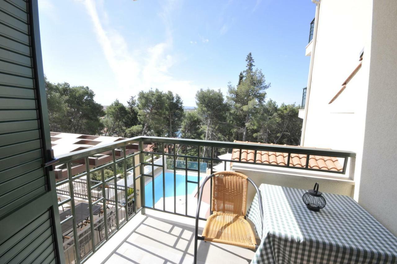 Villa Fani - Apartments In Trogir Exteriér fotografie